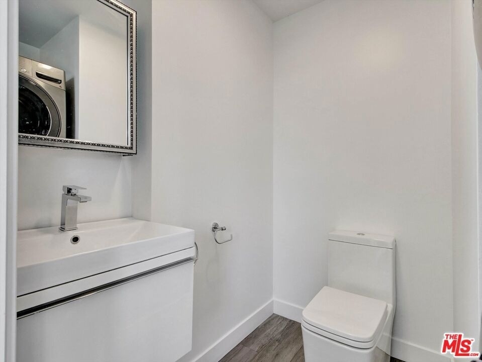 600 S La Brea Avenue - Photo 14