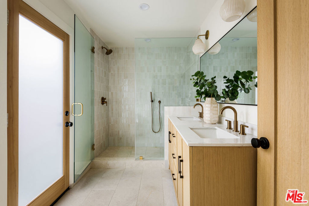 11840 Juniette Street - Photo 11