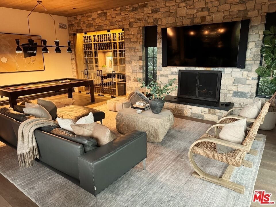 888 Toulon Drive - Photo 12