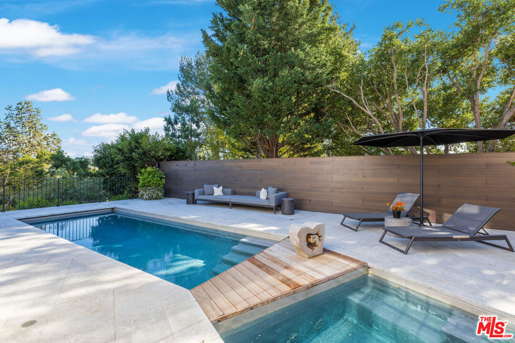 888 Toulon Drive - Photo 30