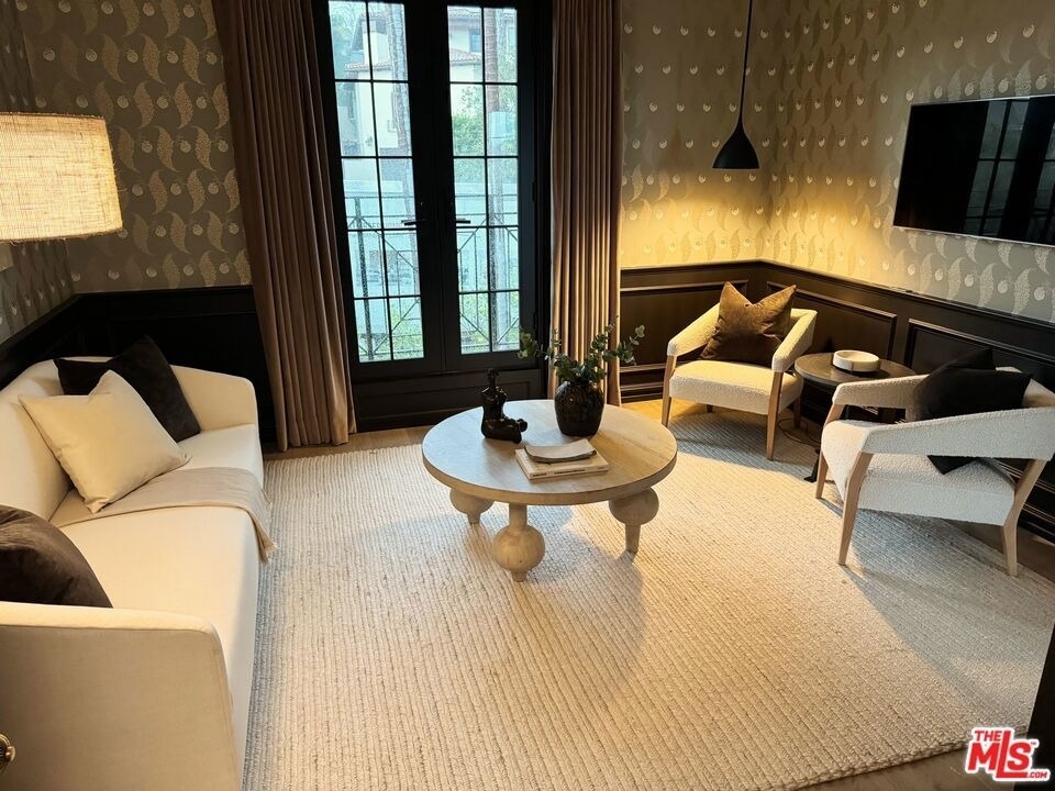 888 Toulon Drive - Photo 18