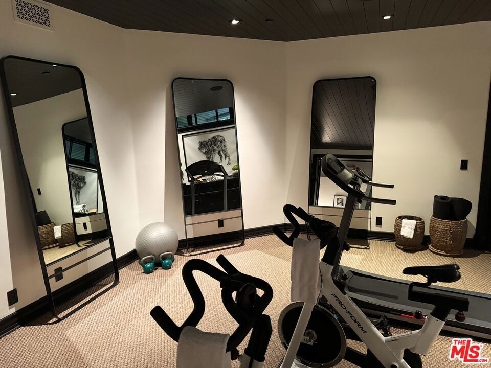 888 Toulon Drive - Photo 28