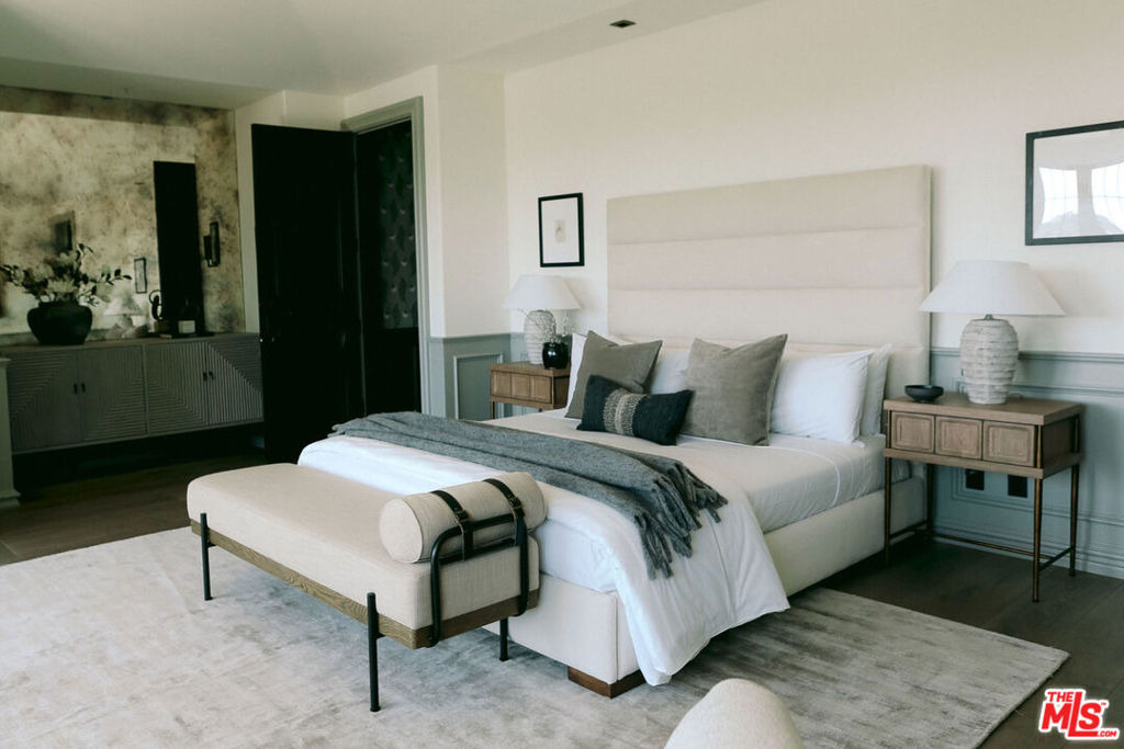 888 Toulon Drive - Photo 19