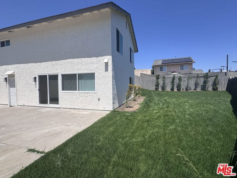 2863 Carmar Way - Photo 29