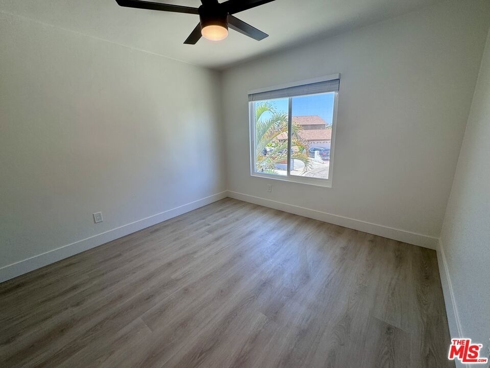 2863 Carmar Way - Photo 21