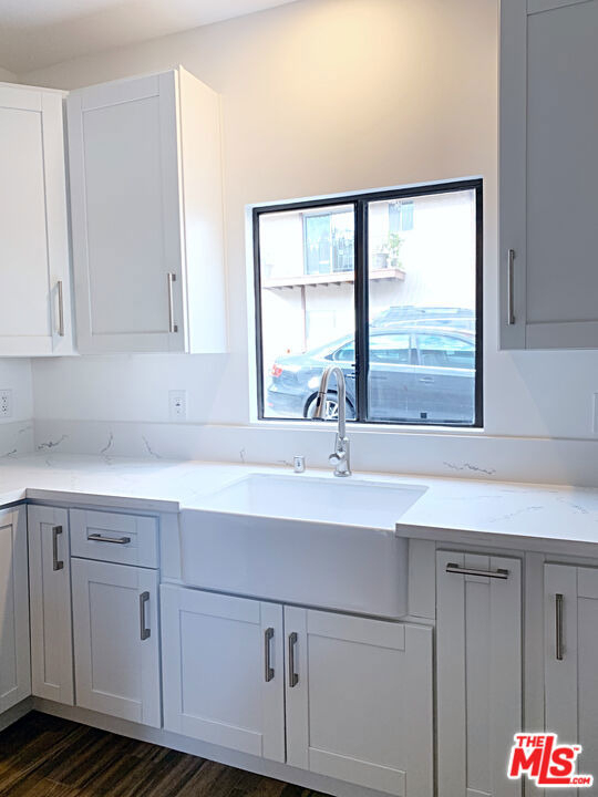 532 El Dorado Street - Photo 11