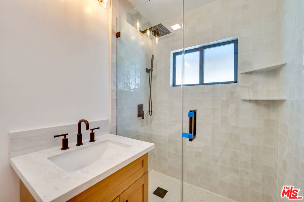 926 N Spaulding Avenue - Photo 8