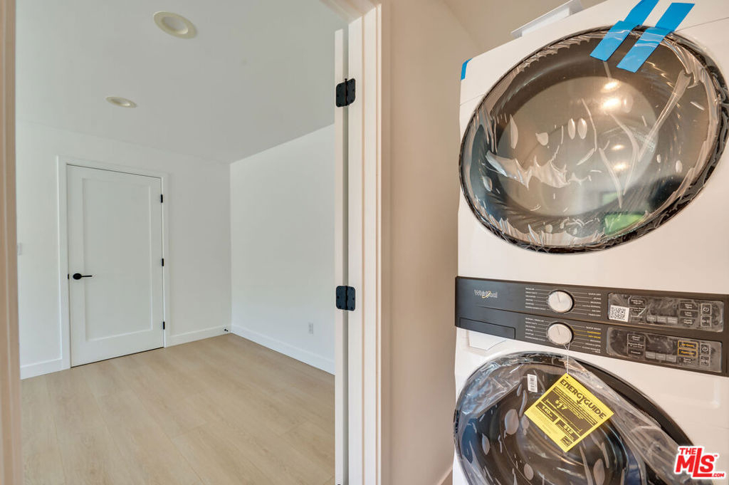 926 N Spaulding Avenue - Photo 8