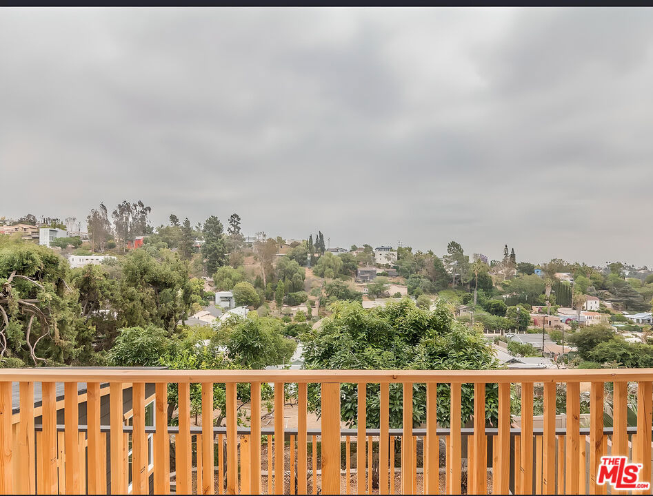 1912 N Alvarado Street - Photo 36