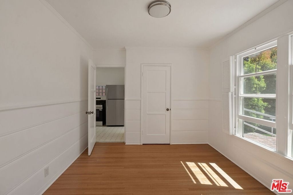 240 Euclid Street - Photo 10