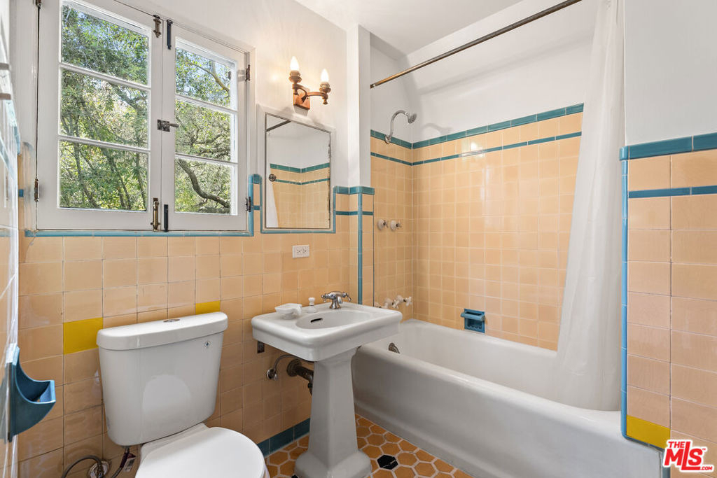 6311 Heather Drive - Photo 24