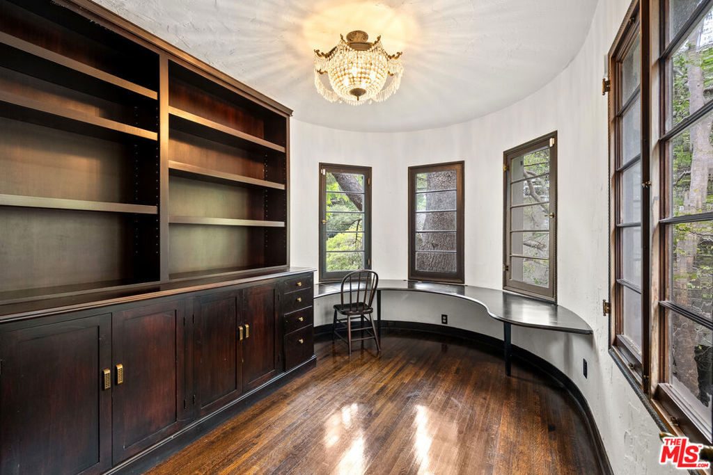 6311 Heather Drive - Photo 13