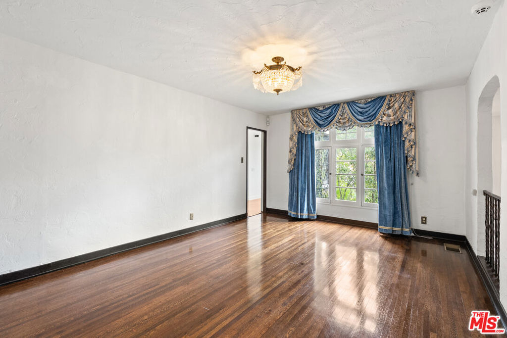 6311 Heather Drive - Photo 6
