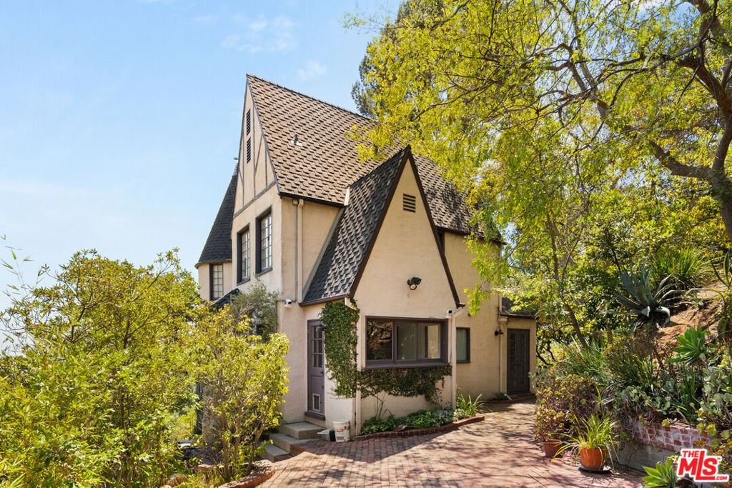 6311 Heather Drive - Photo 32