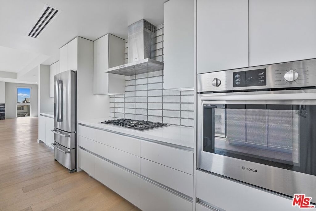 1621 Malcolm Avenue - Photo 14