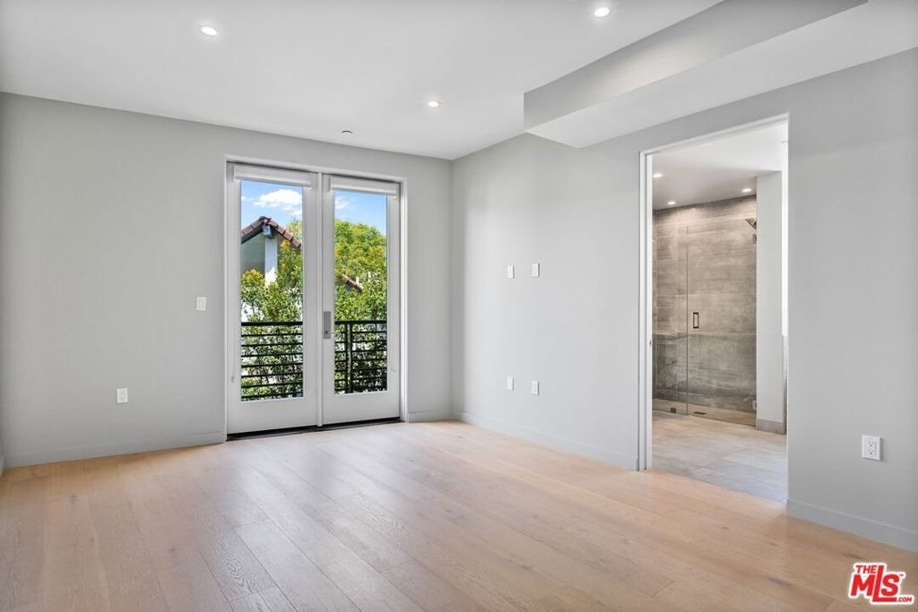 1621 Malcolm Avenue - Photo 34
