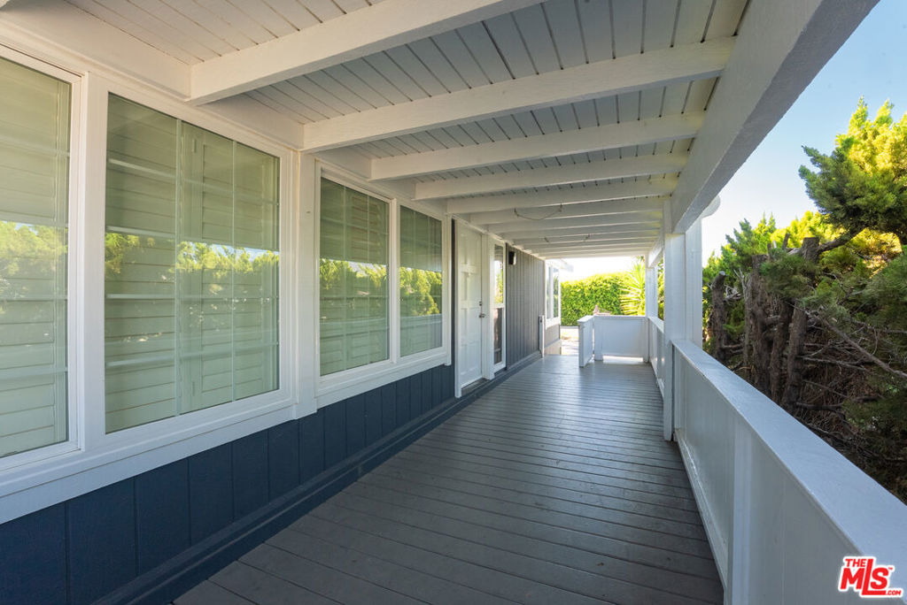29500 Heathercliff Road - Photo 8
