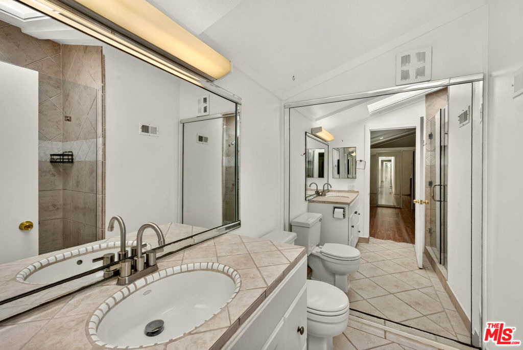 29500 Heathercliff Road - Photo 5