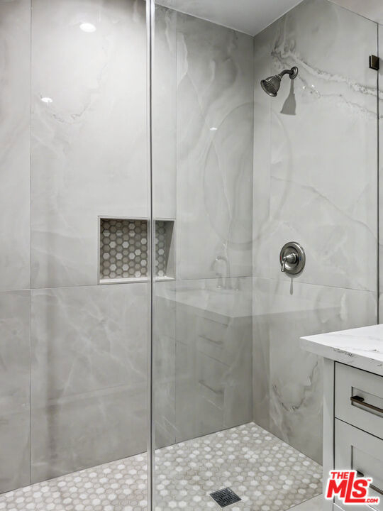 5035 Zelzah Avenue - Photo 20