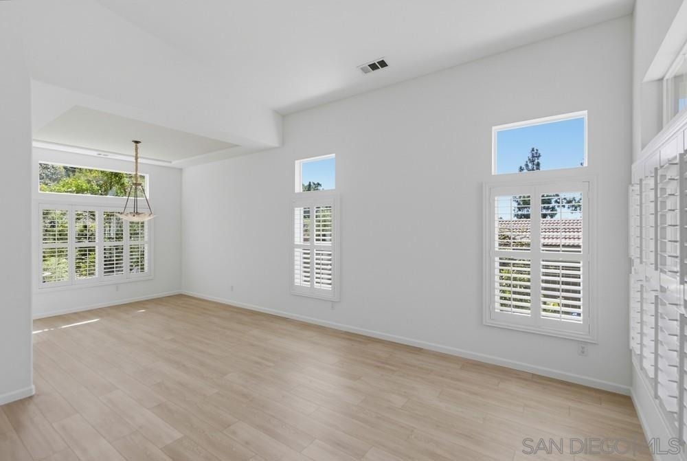 3173 Willow Tree Ln - Photo 7