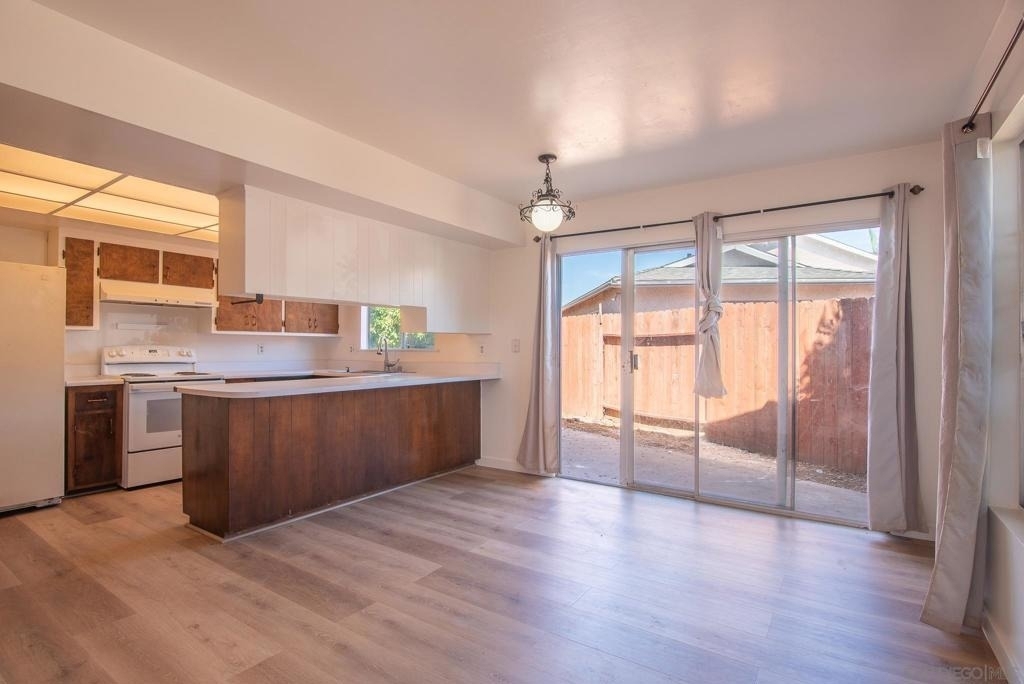 1823 Sparks Ct. - Photo 5