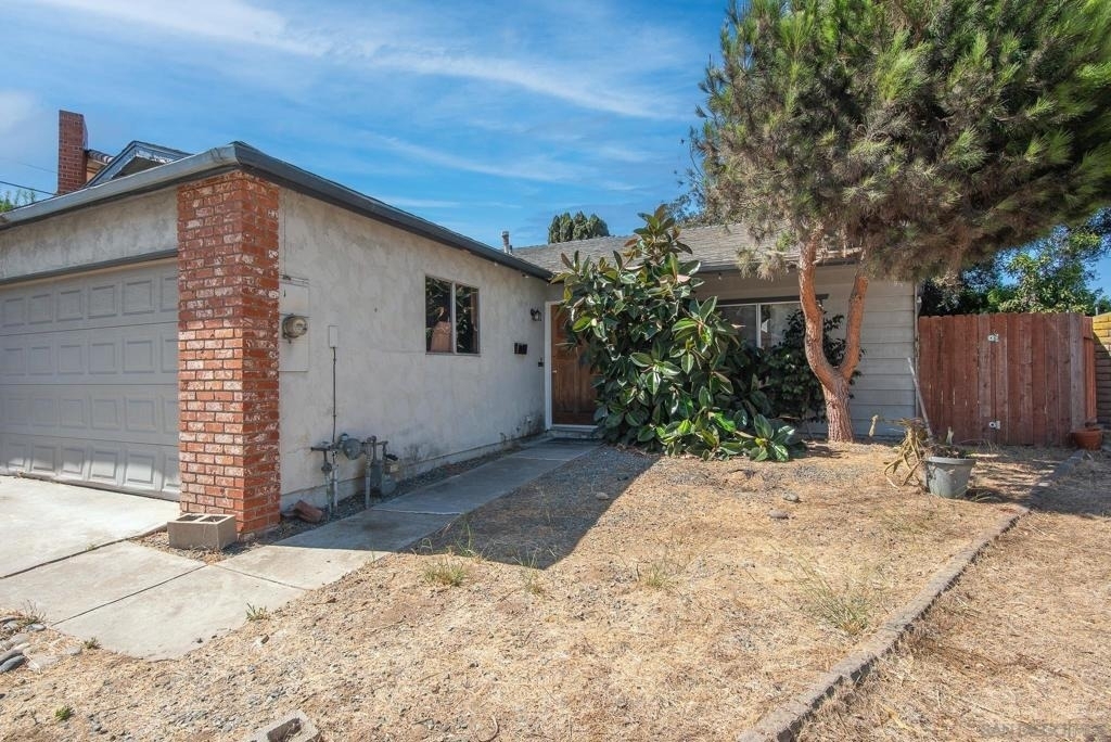 1823 Sparks Ct. - Photo 1
