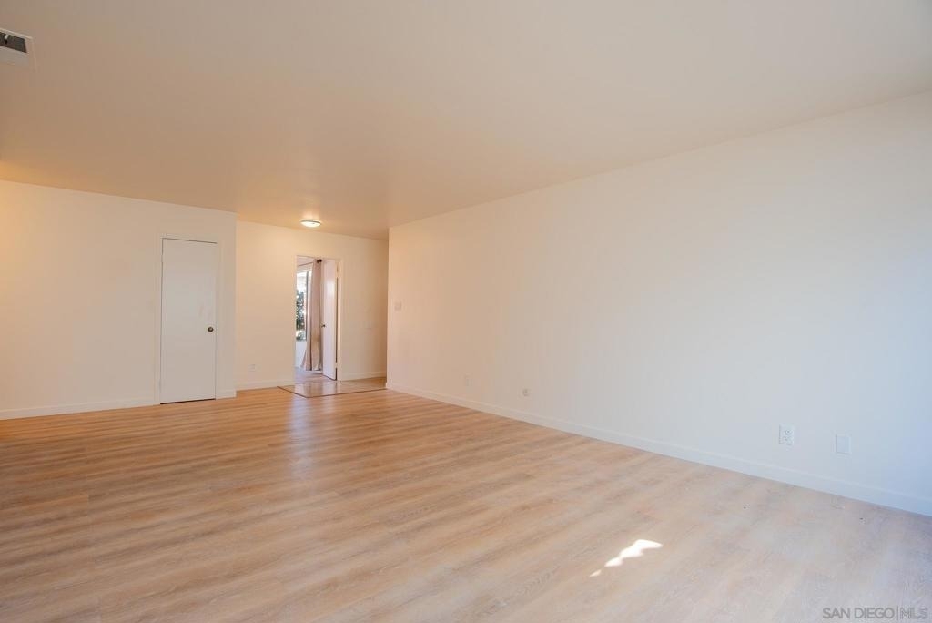 1823 Sparks Ct. - Photo 3