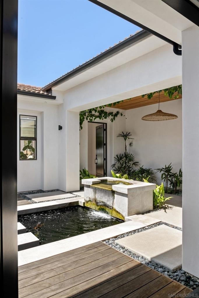 809 Sandy Court - Photo 8