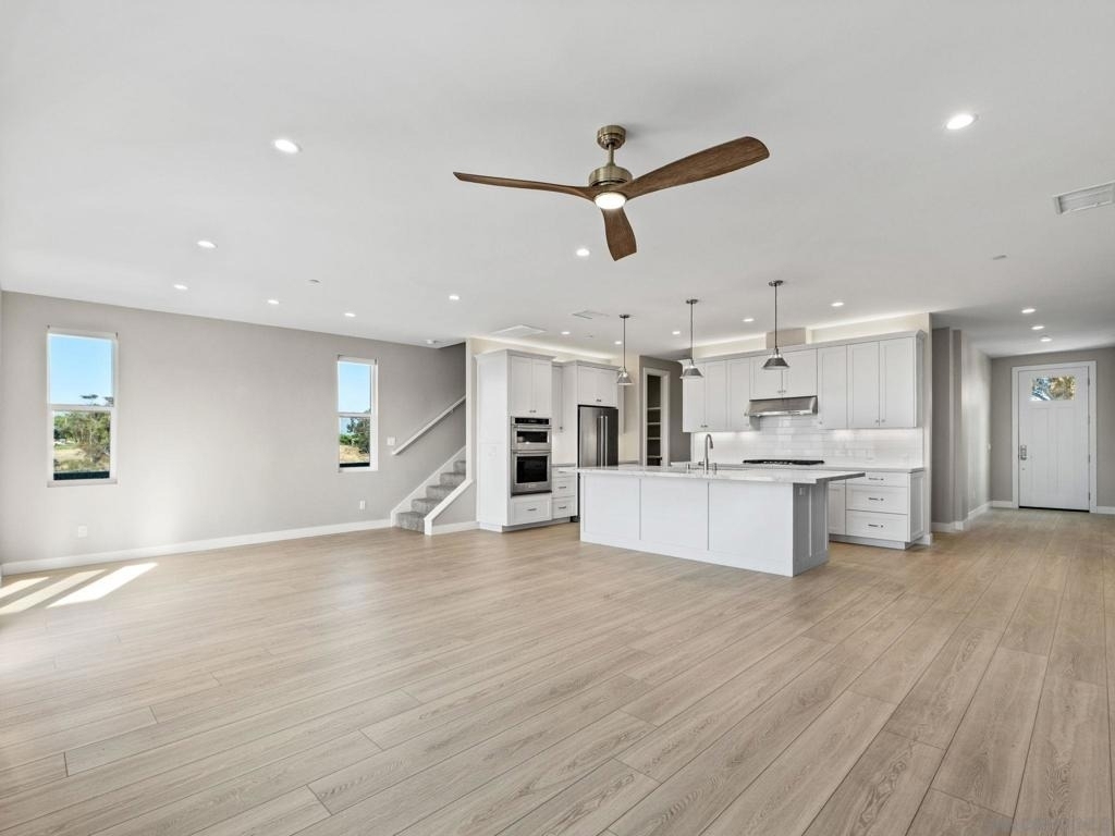 2954 Copley Ave - Photo 2
