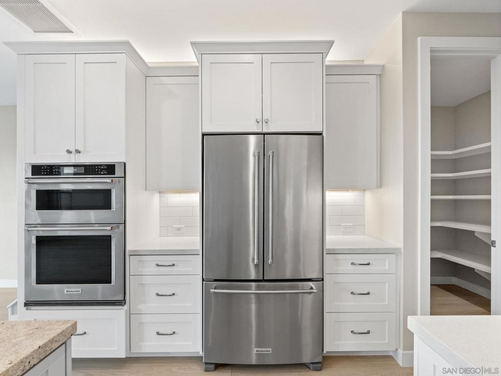 2954 Copley Ave - Photo 8