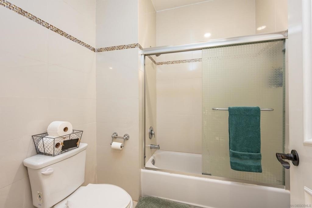 4741 Point Loma Ave - Photo 25