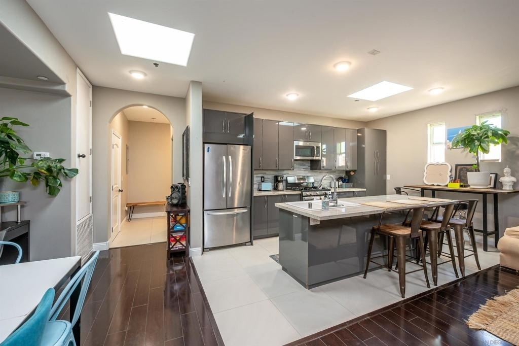 4741 Point Loma Ave - Photo 8