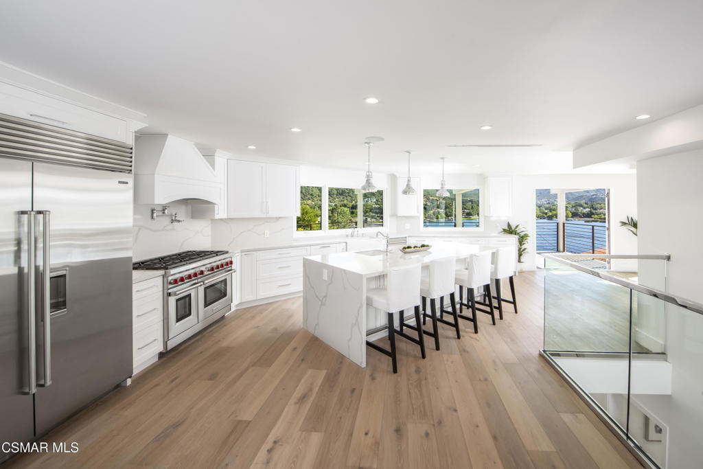 290 Lake Sherwood Drive - Photo 6