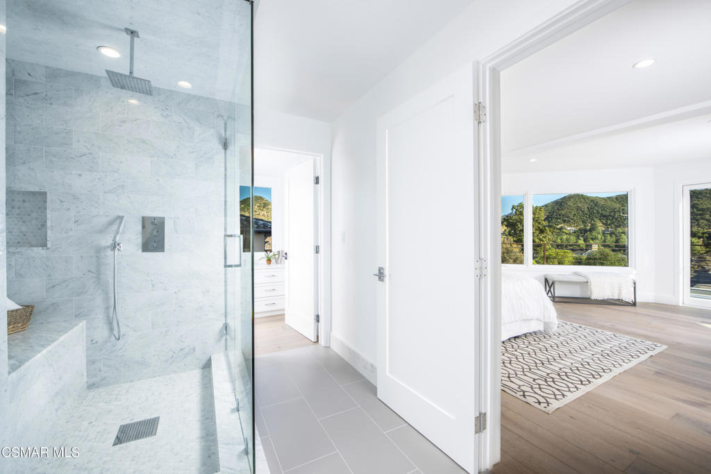 290 Lake Sherwood Drive - Photo 14
