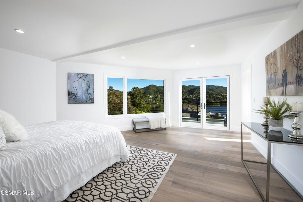 290 Lake Sherwood Drive - Photo 10