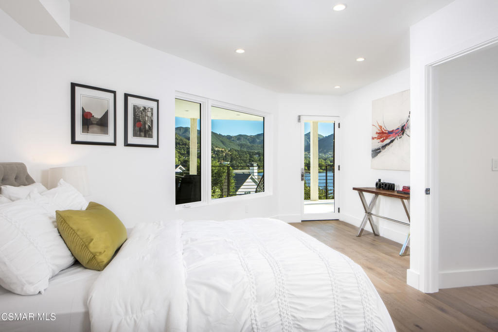 290 Lake Sherwood Drive - Photo 11