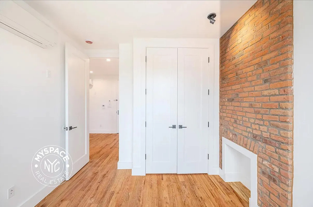 1468 Fulton Street - Photo 6