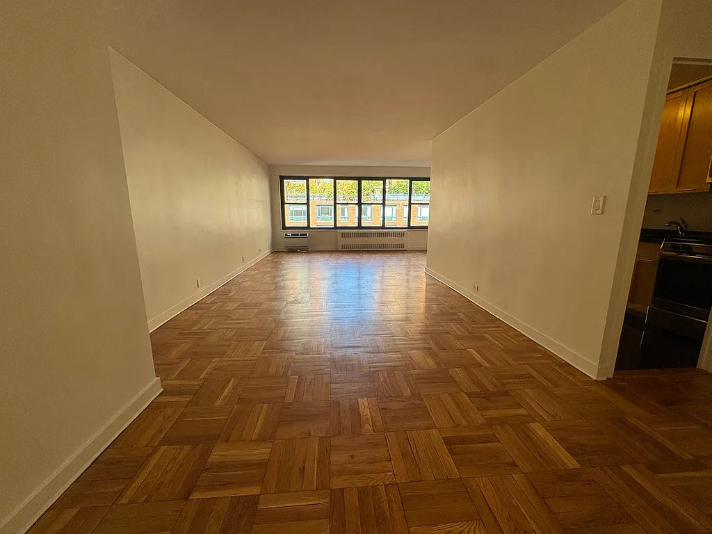 145 4th Avenue - Photo 6