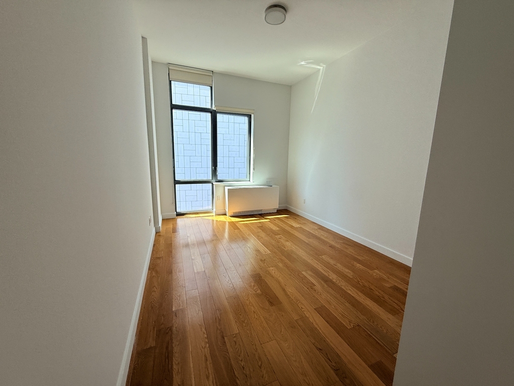 West 57th Street - Photo 9