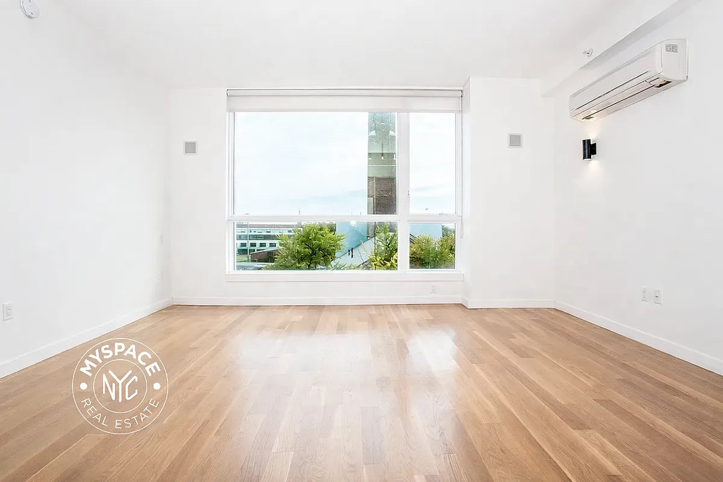 1326 Ocean Avenue - Photo 2