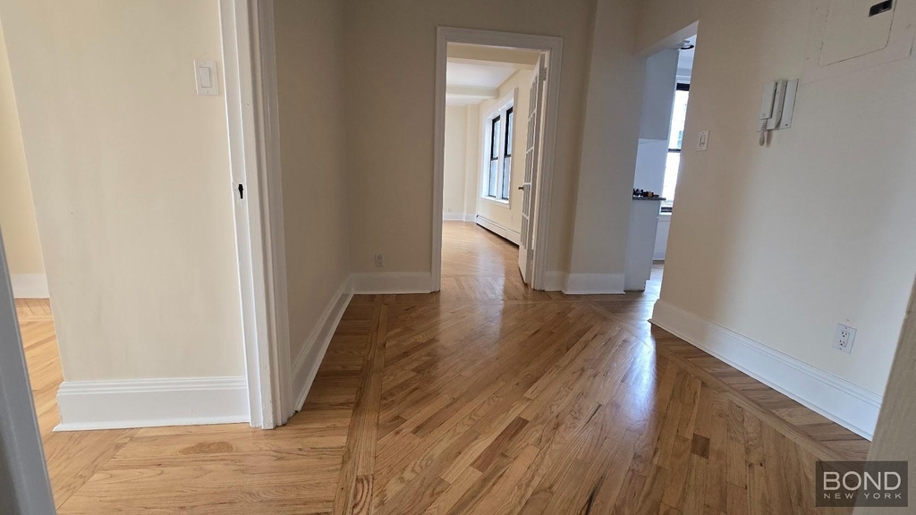 West 79th Street - Photo 6