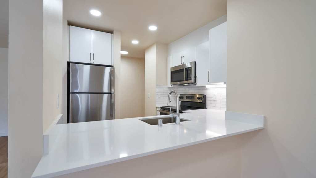 938 110th Ave Ne - Photo 40
