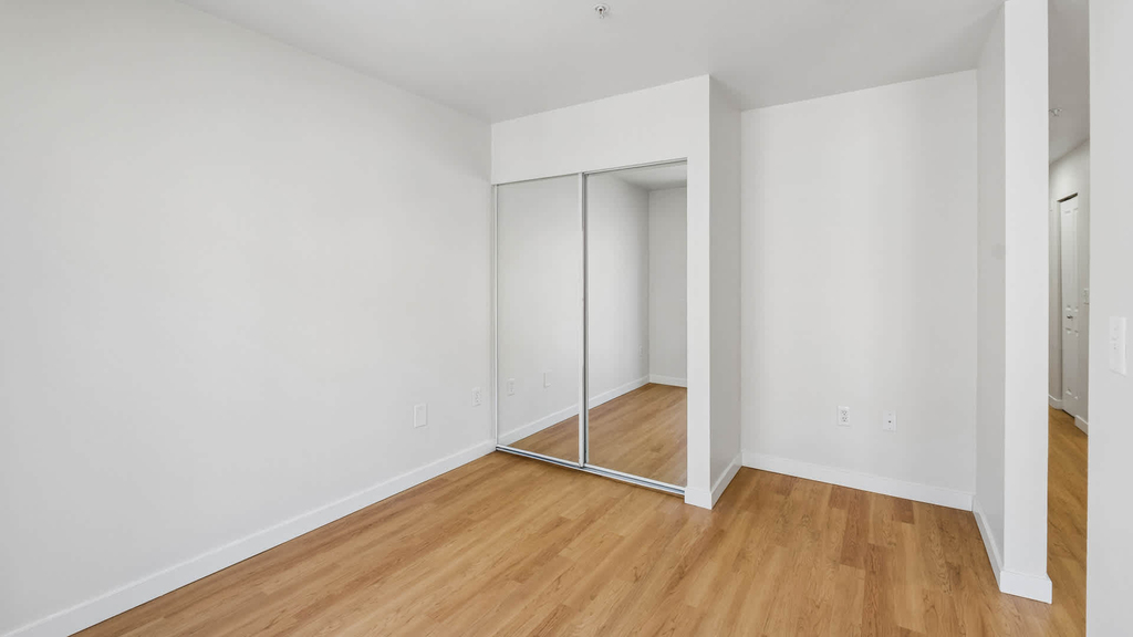 938 110th Ave Ne - Photo 47