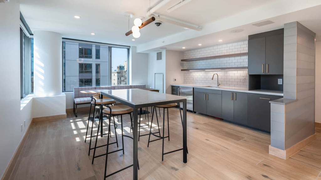 660 Washington St. - Photo 41