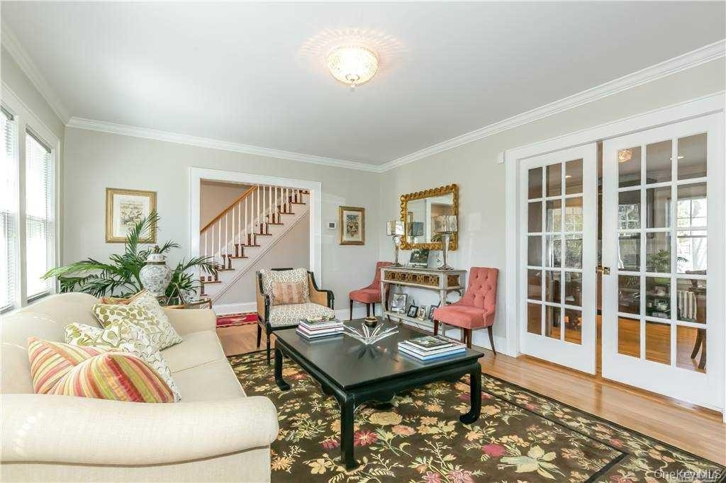 16 Union Avenue - Photo 3