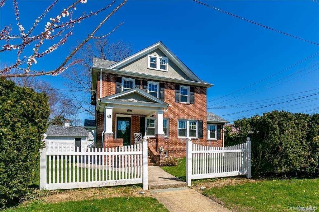 16 Union Avenue - Photo 1