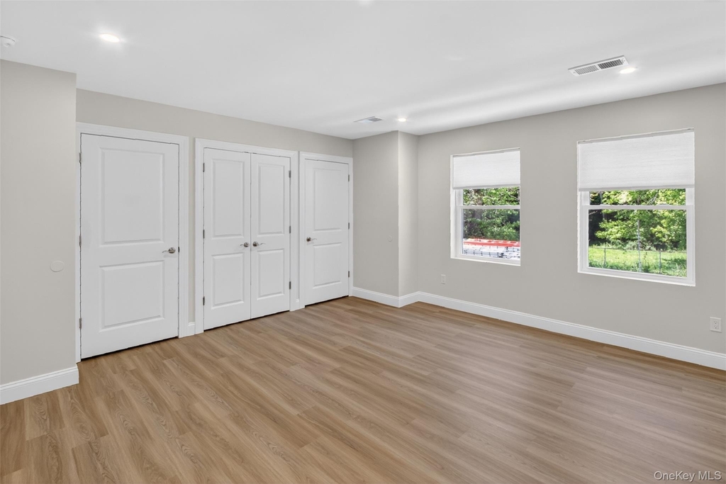 64 Manor Place - Photo 21
