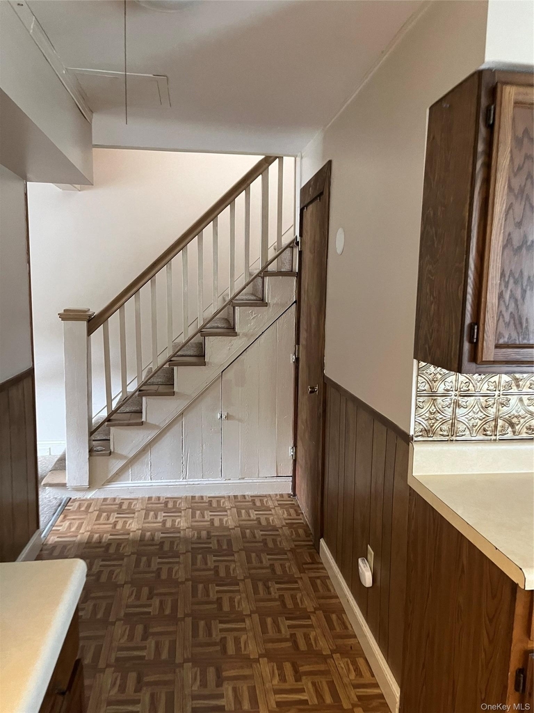 89 N Montgomery Street - Photo 7