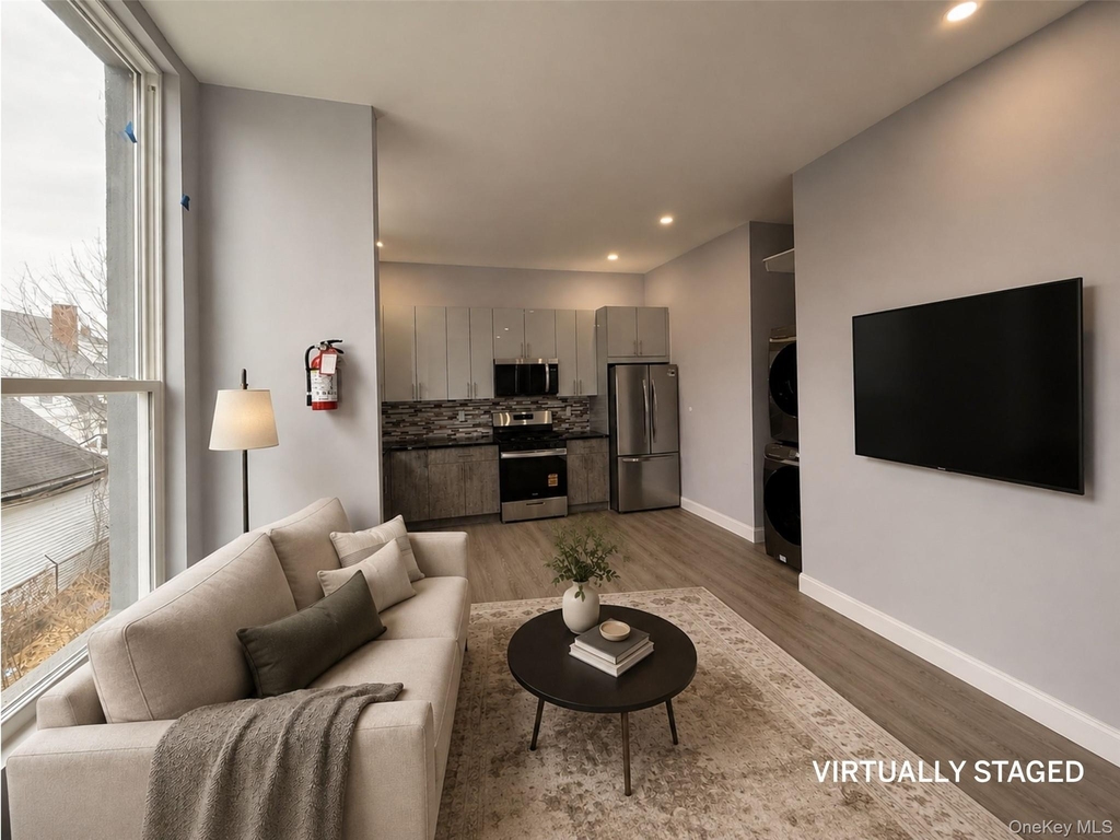 222 Primrose - Photo 6