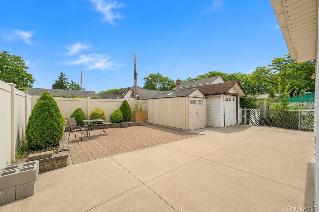 26111 83rd Avenue - Photo 22